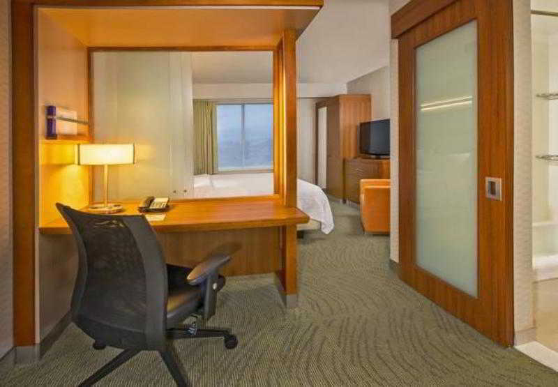 Springhill Suites By Marriott New York Laguardia Airport Экстерьер фото